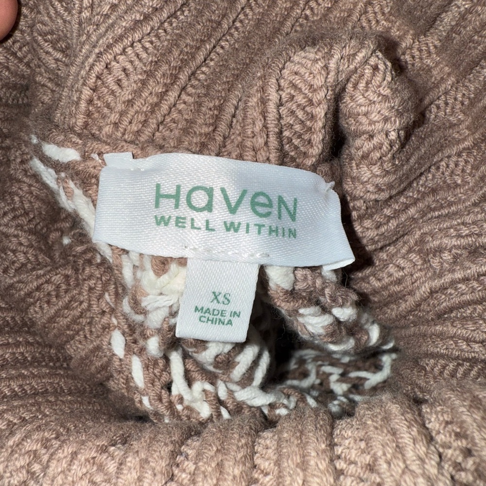 HAVEN turtle neck NWOT - image 4